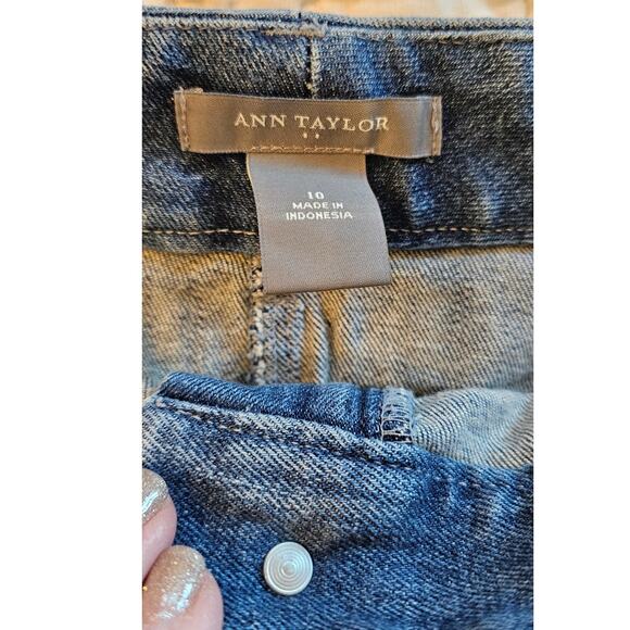 Ann Taylor Straight Pencil Mini Denim Skirt Women Size 10 Blue‎ Stretch Preppy - Picture 2 of 3